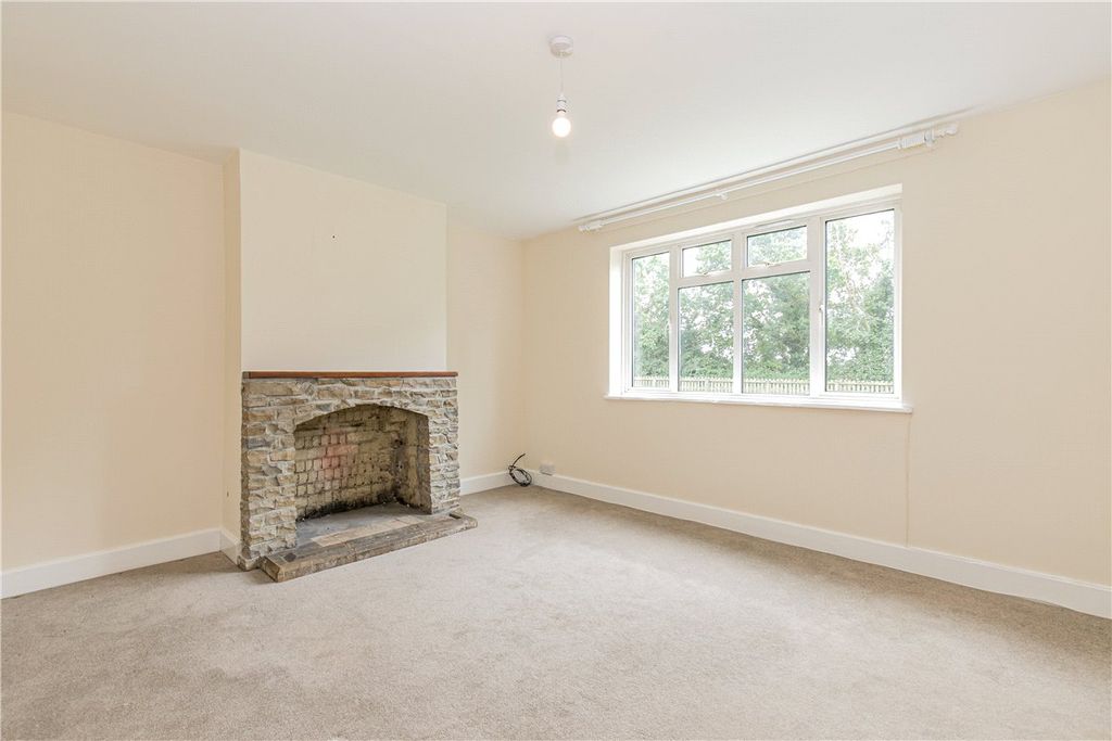 Property photo 2 of 11 Picture No. 02