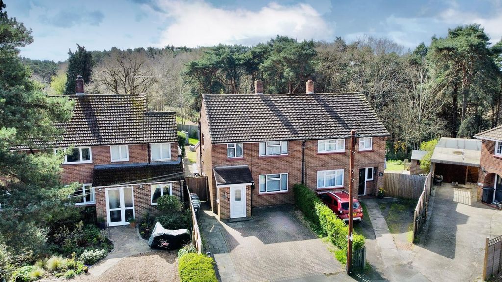 Property photo 1 of 15 Front.Jpeg