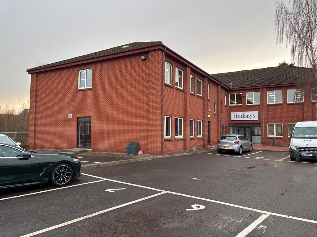 Property photo 1 of 7 Photo 2