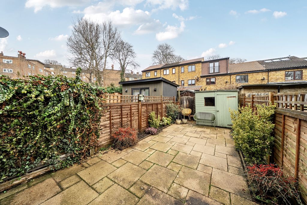 Property photo 3 of 18 Rear Garden