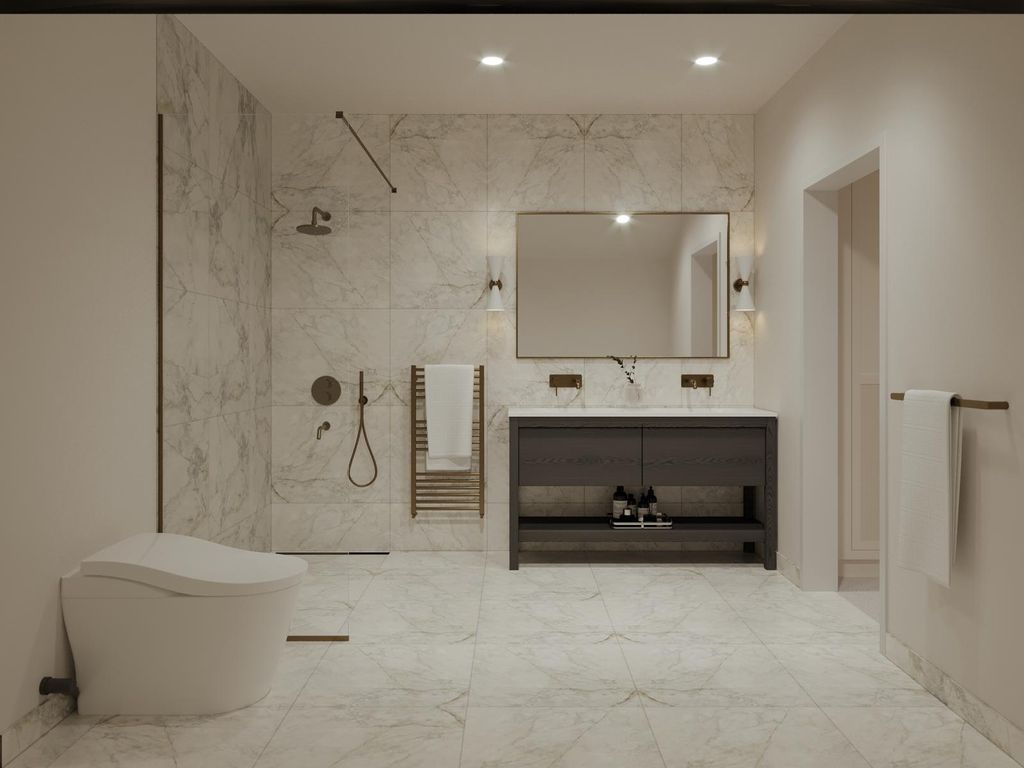 Property photo 3 of 5 En-Suite Master