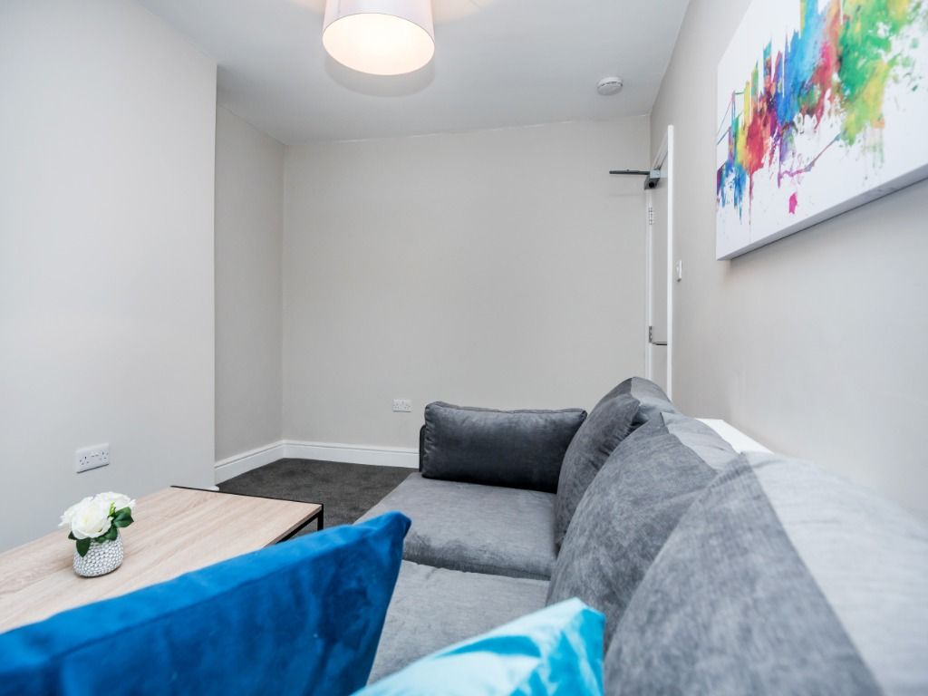 Property photo 2 of 13 Photo 2