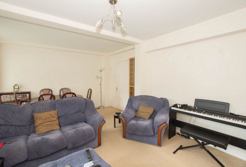 Property photo 2 of 10 Photo 2