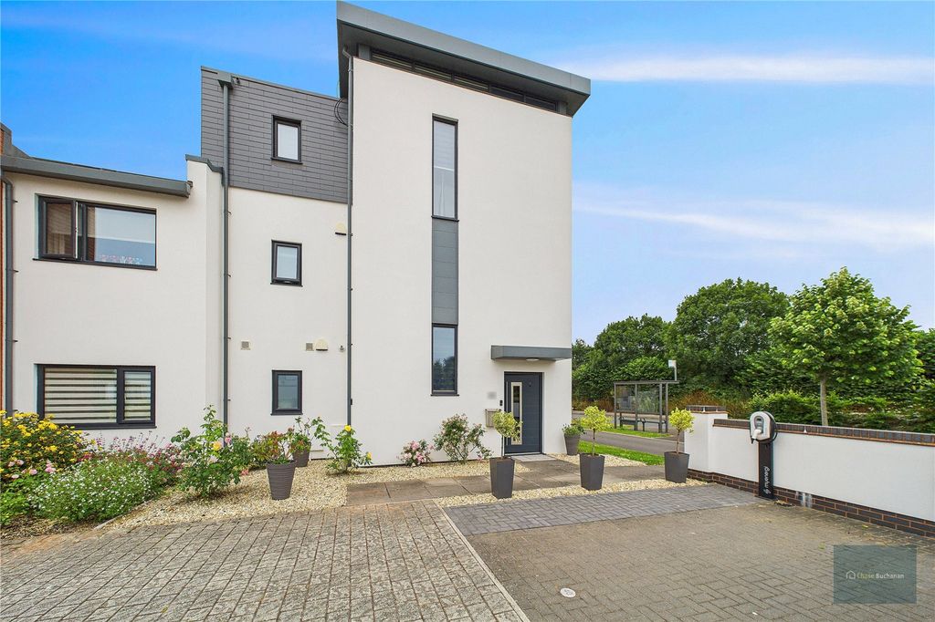 Property photo 1 of 23 Picture No. 31