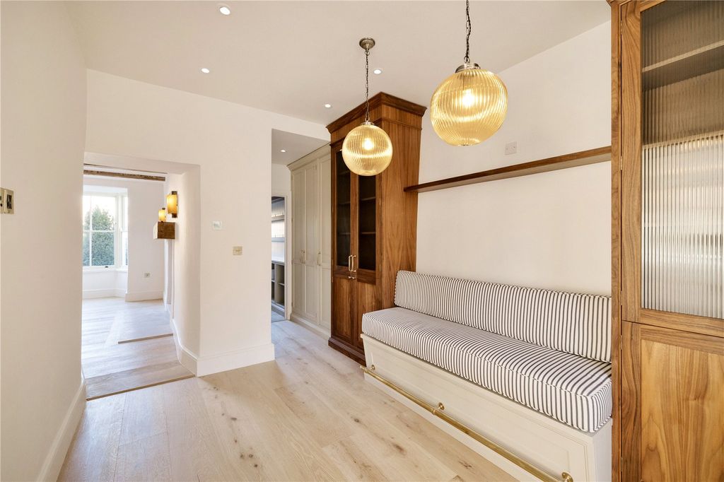 Property photo 3 of 12 Picture No. 06