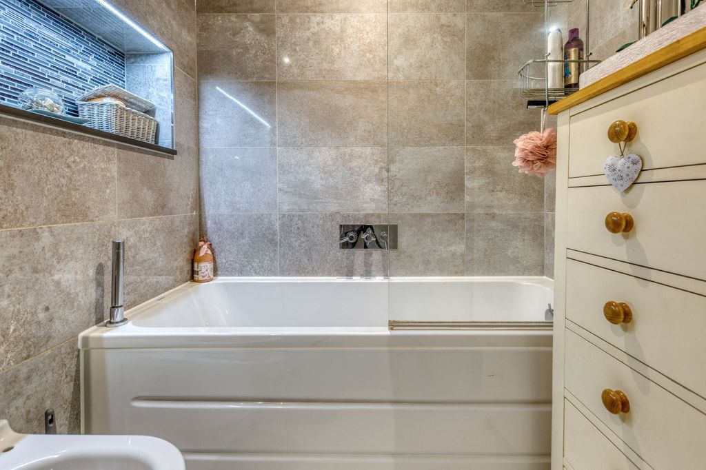 Additional image 22 of 3 bed property for saleHaie Du Puit, Grouville JE3