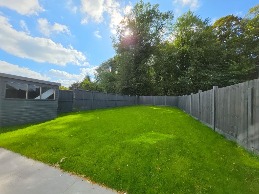 Property photo 2 of 26