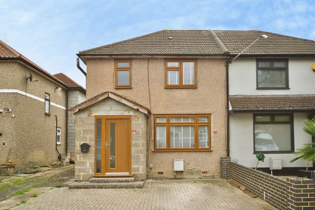 Property photo 1 of 20