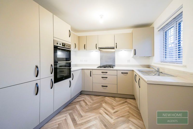 Property photo 2 of 20 Photo 16