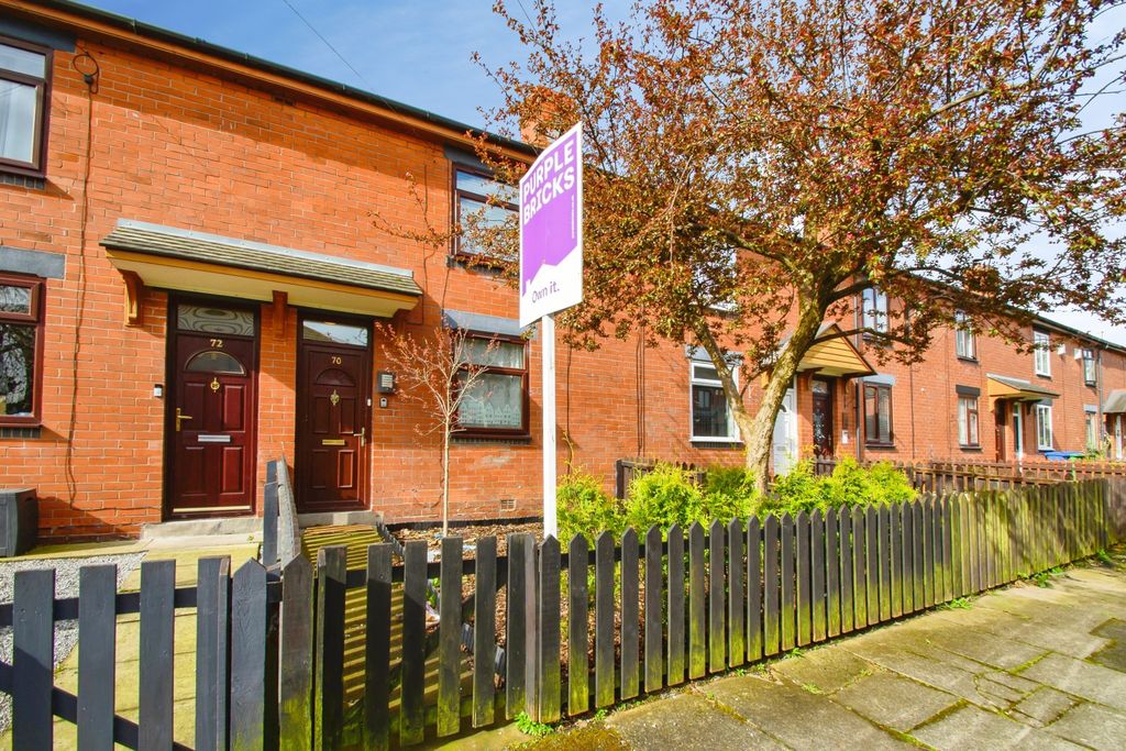 Property photo 1 of 15 Front