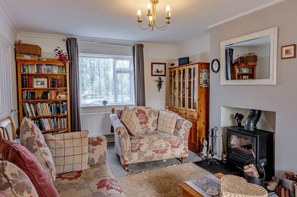 Property photo 3 of 30