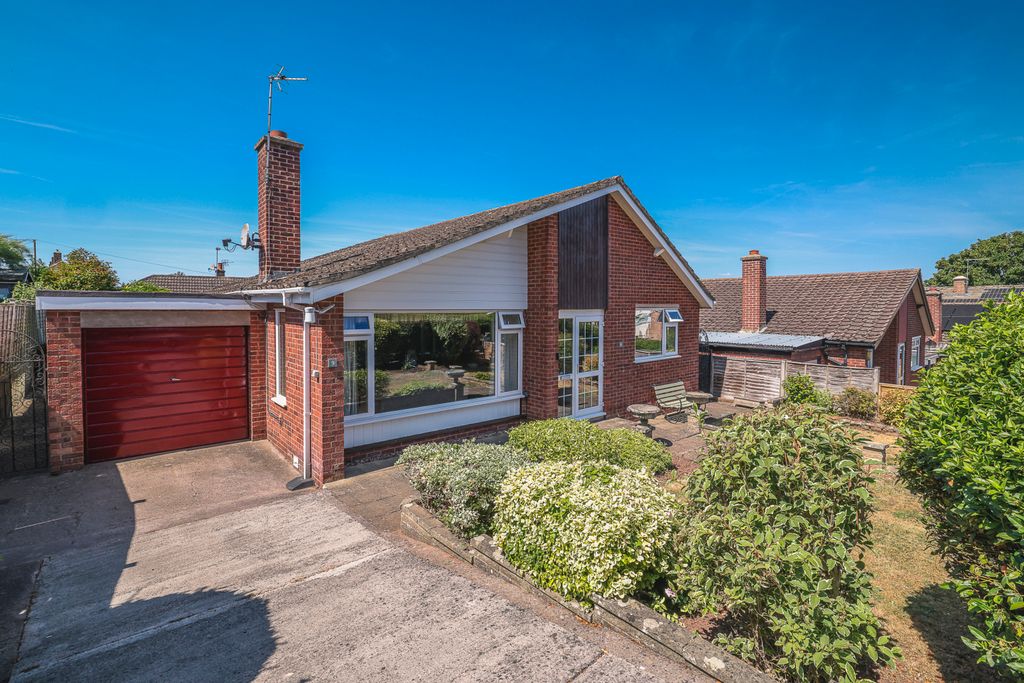 Property photo 1 of 18 Picture No. 01