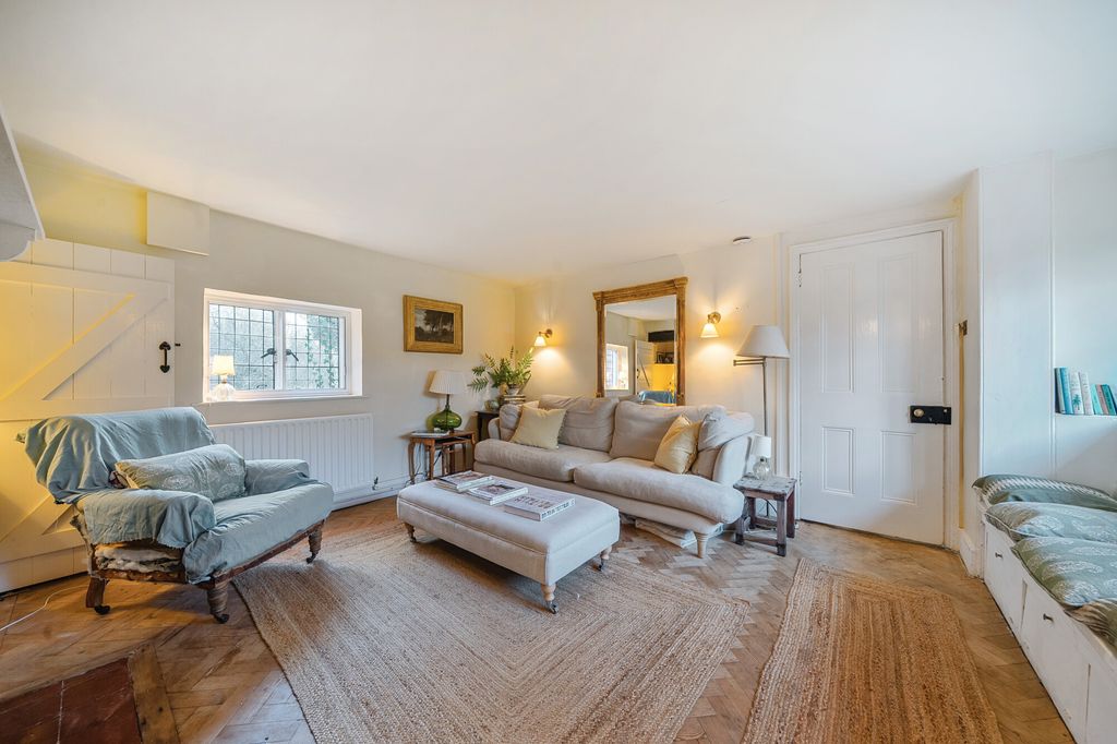 Property photo 3 of 16