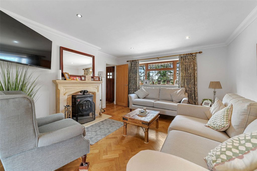 Property photo 2 of 26 Picture No. 15