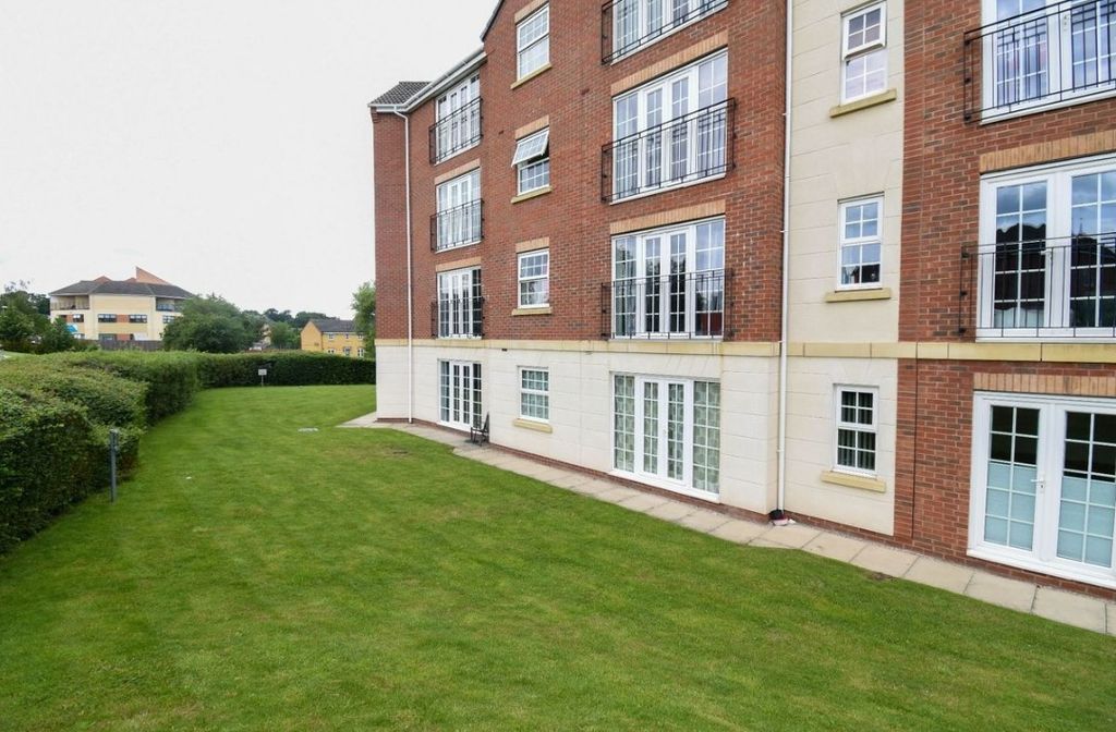 Property photo 2 of 7