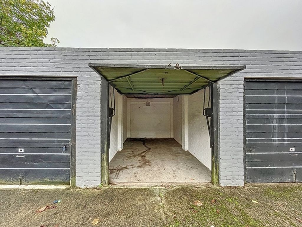 Property photo 1 of 4