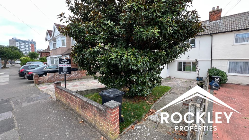 Property photo 1 of 25