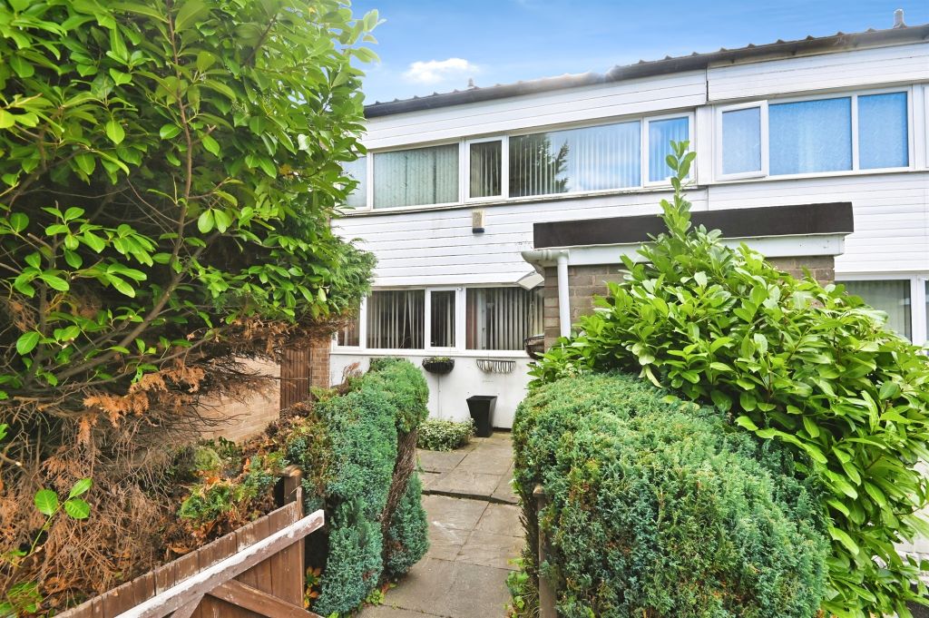 Property photo 2 of 17