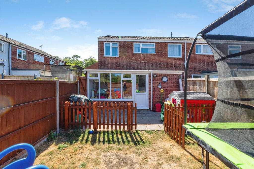 Property photo 2 of 18