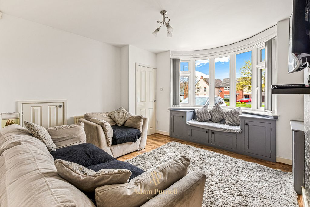 Property photo 3 of 20