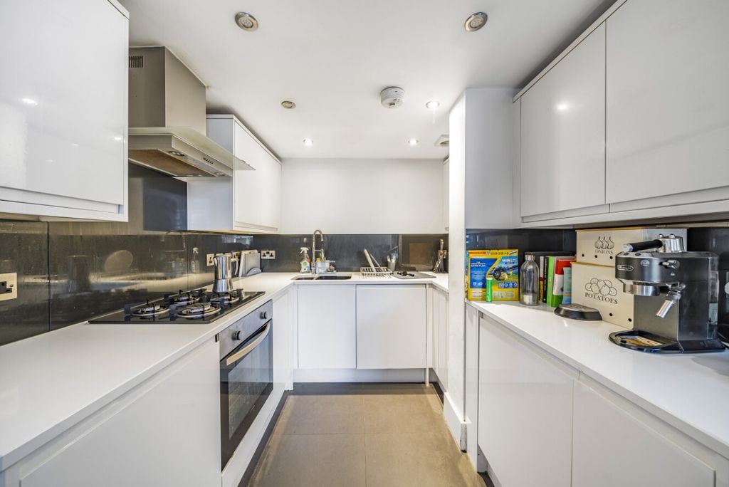 Property photo 2 of 9 1155289 (3)