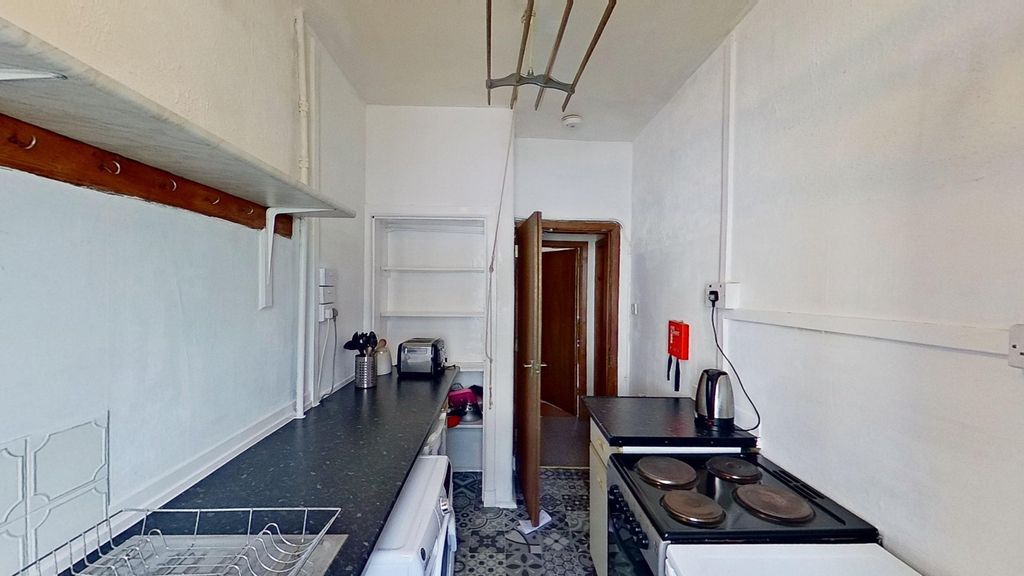 Property photo 2 of 9 Photo 2