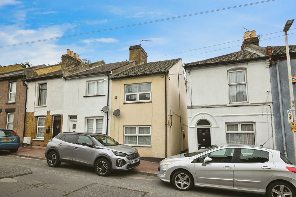 Property photo 2 of 13 Front