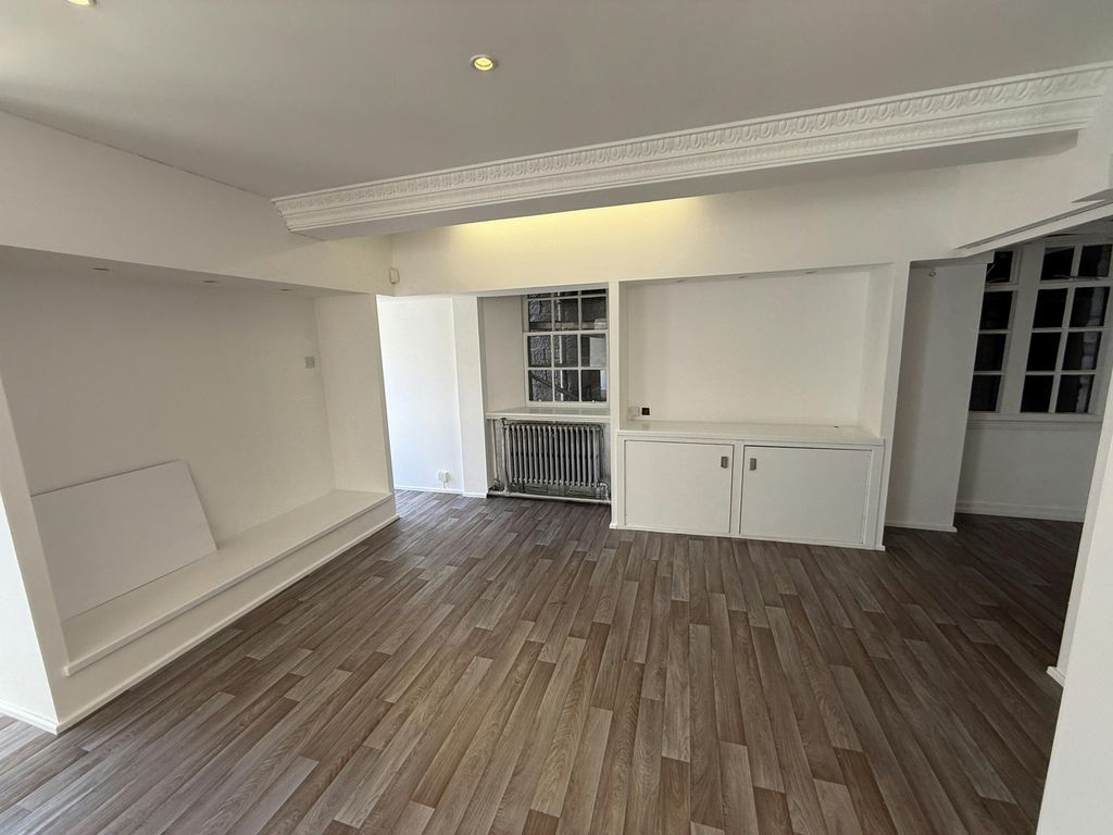 Property photo 3 of 6 Img_2589.Jpg