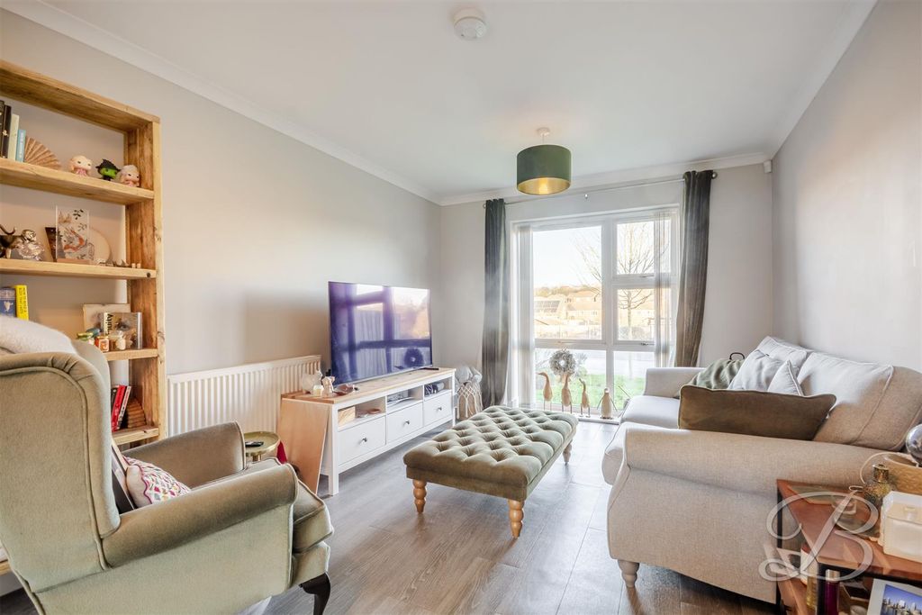 Property photo 3 of 19 Ccltd-14.Jpg