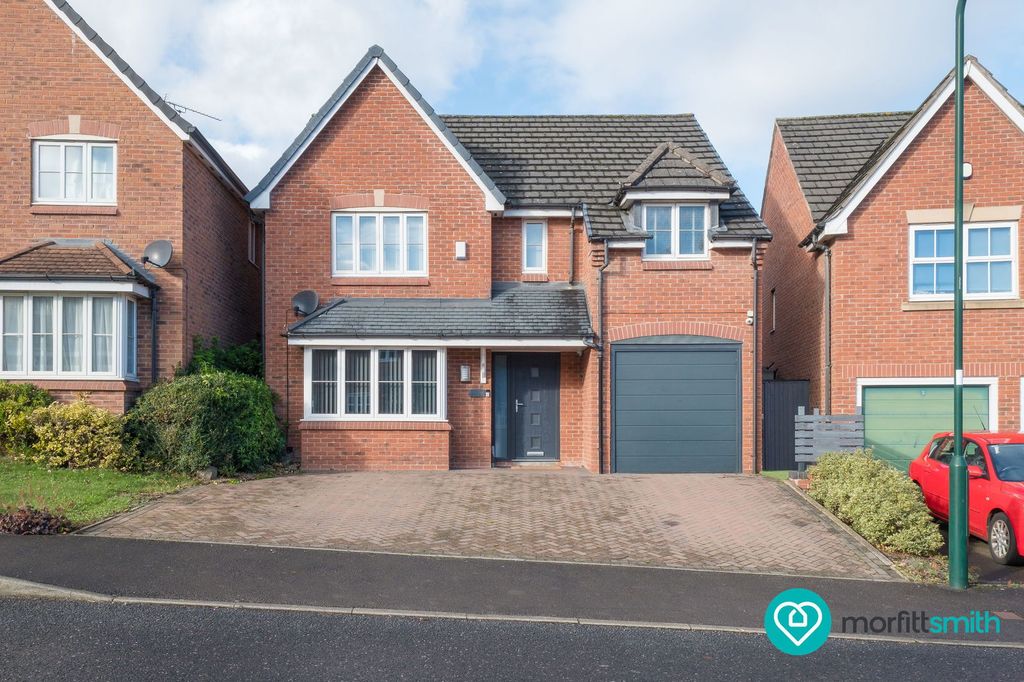 Property photo 1 of 28