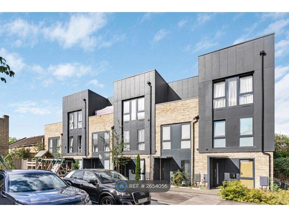 Property photo 1 of 24 Frontage