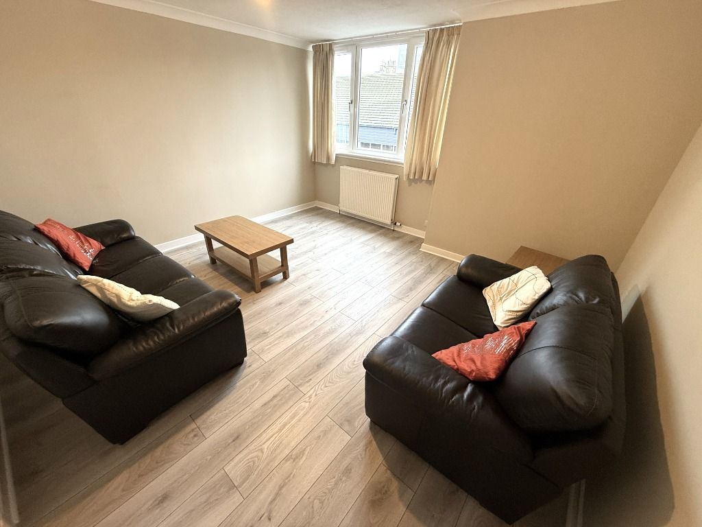 Property photo 3 of 7 Photo 3