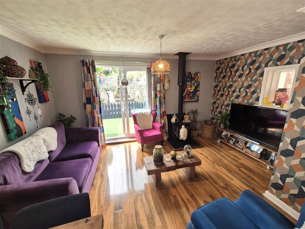 Property photo 3 of 19 1Sylki4.Jpg