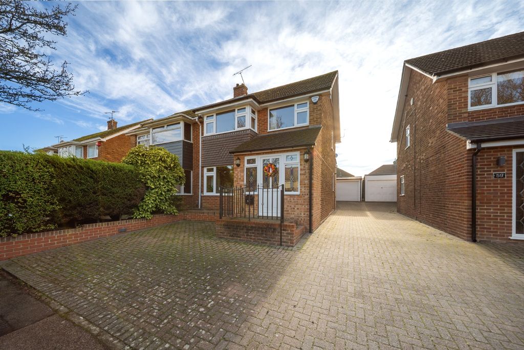 Property photo 1 of 21 4612200