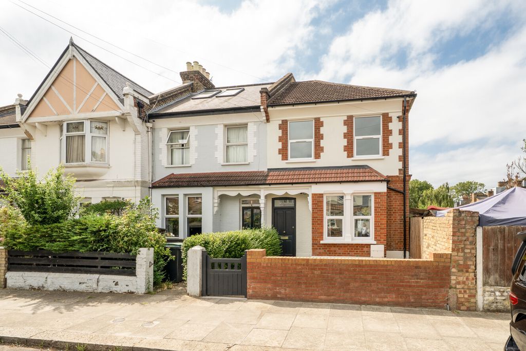 Property photo 1 of 19 1493025-1-6A561F7...