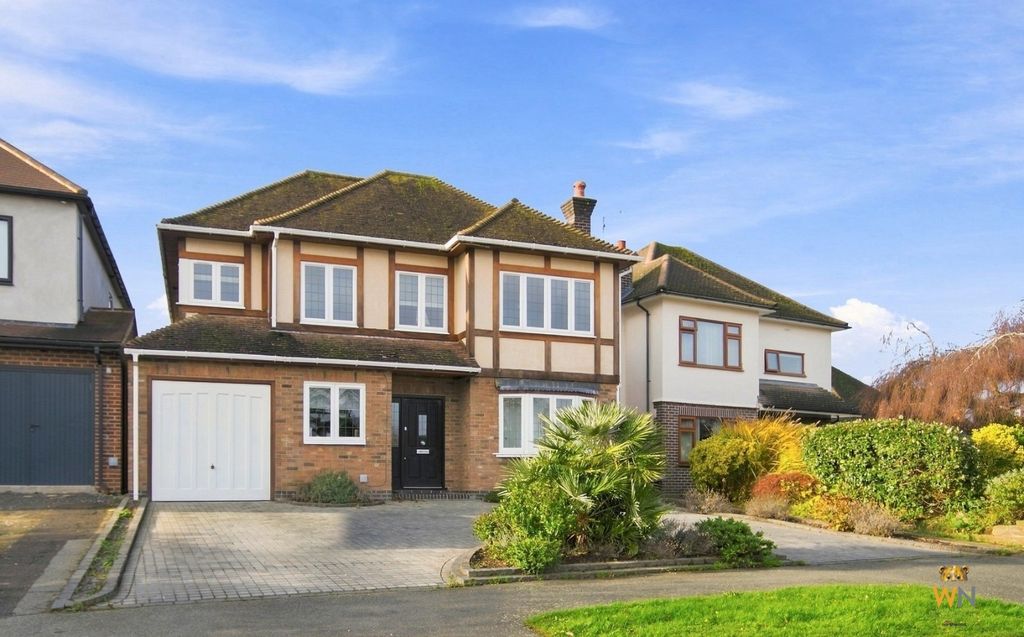 Property photo 1 of 26