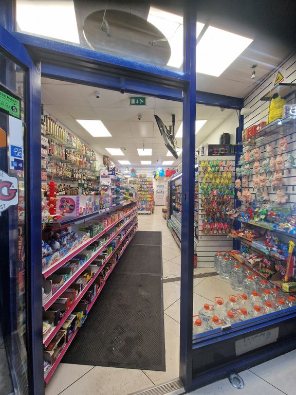 Property photo 2 of 7