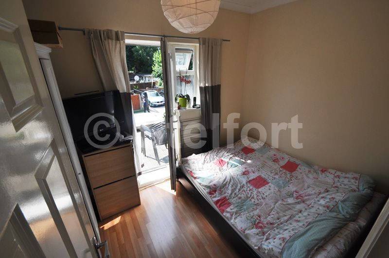 Property photo 3 of 6