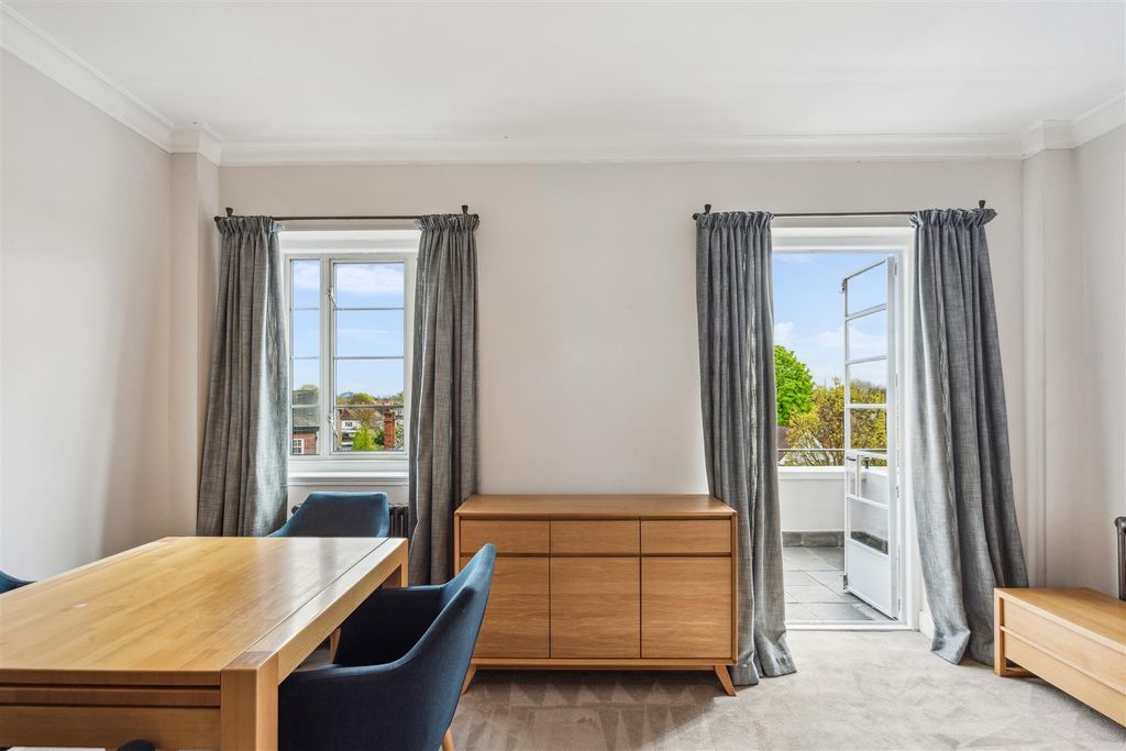 Property photo 3 of 16 13 (32).Jpg