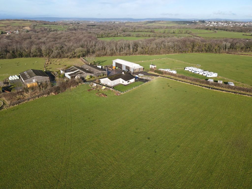 Property photo 3 of 26