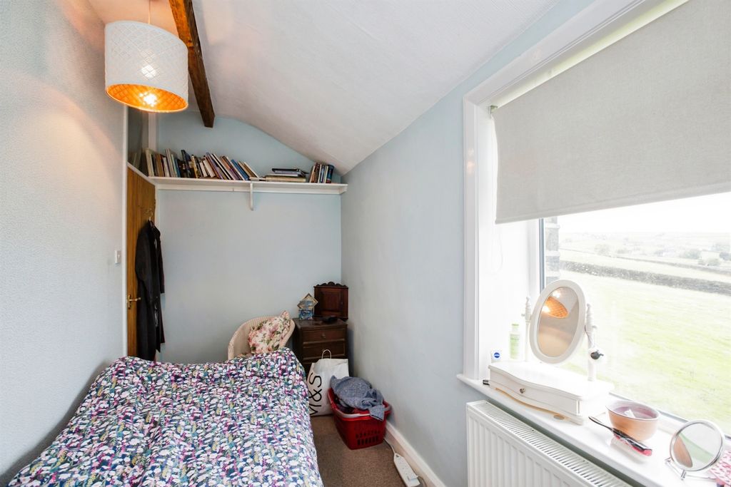 Property photo 2 of 4