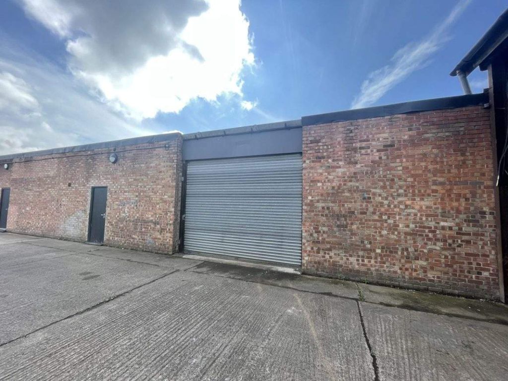 Property photo 2 of 4