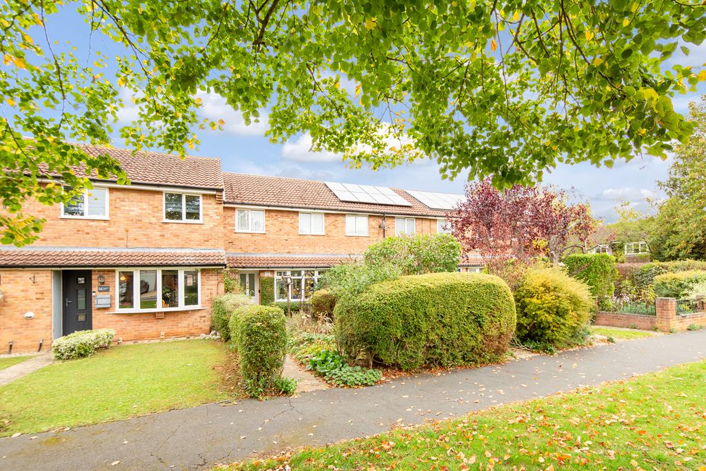 Property photo 1 of 20 Front