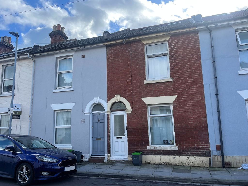 Property photo 1 of 9 Picture No. 11