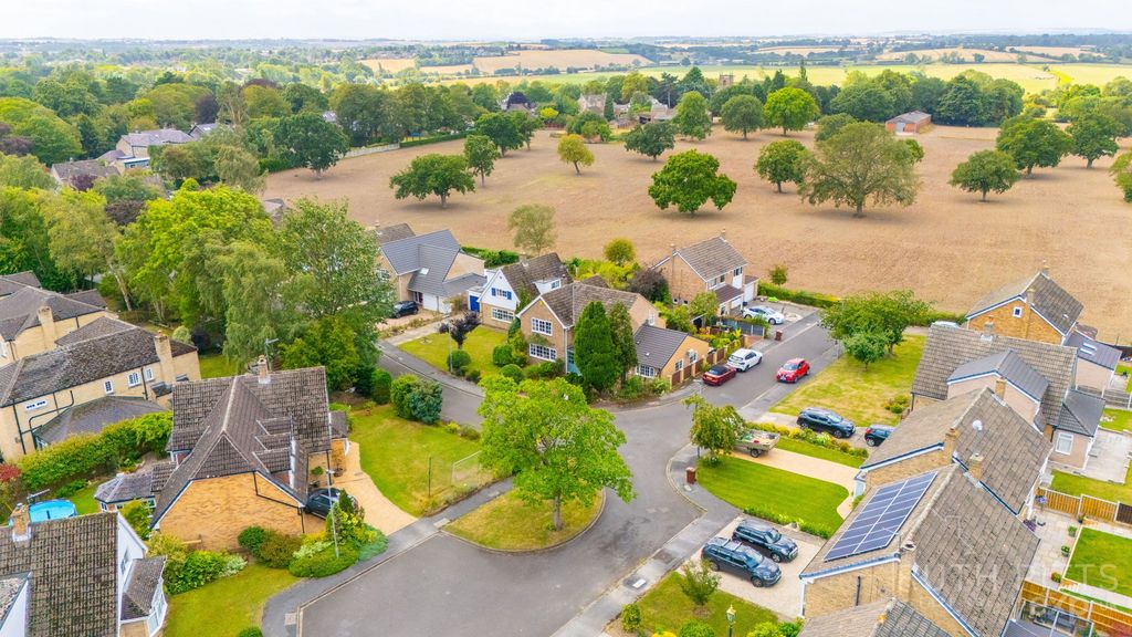 Property photo 1 of 51