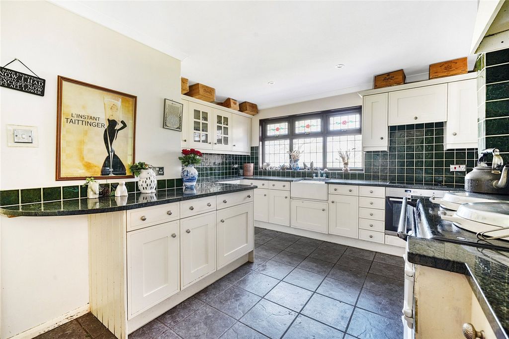 Property photo 3 of 12 Picture No. 26