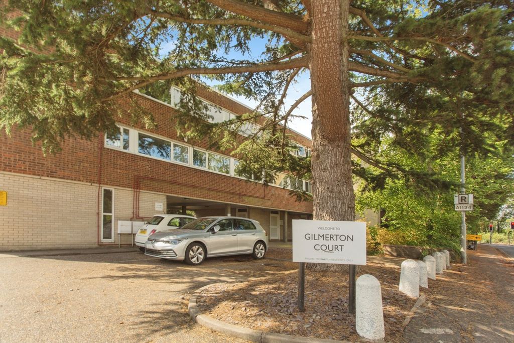 Property photo 1 of 17 Pbox-Img.Jpg