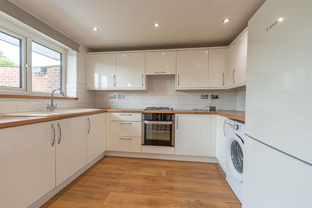 Property photo 2 of 35 2
