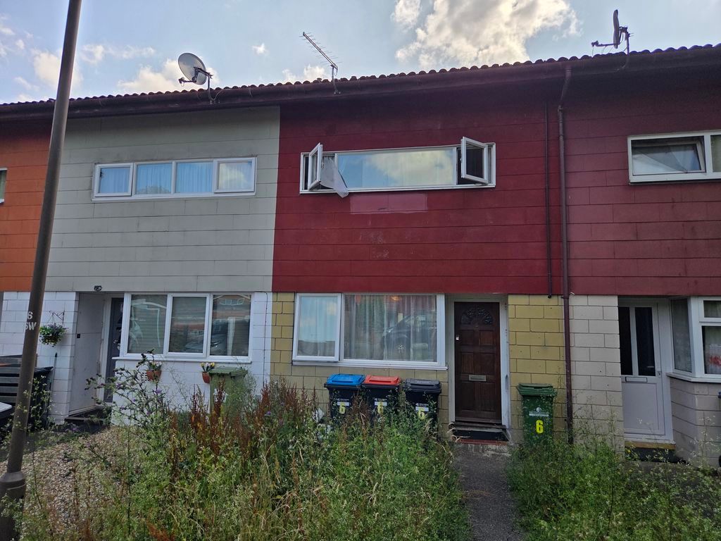 Property photo 1 of 13 Front