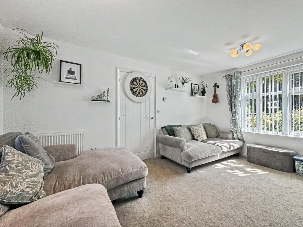 Property photo 3 of 29